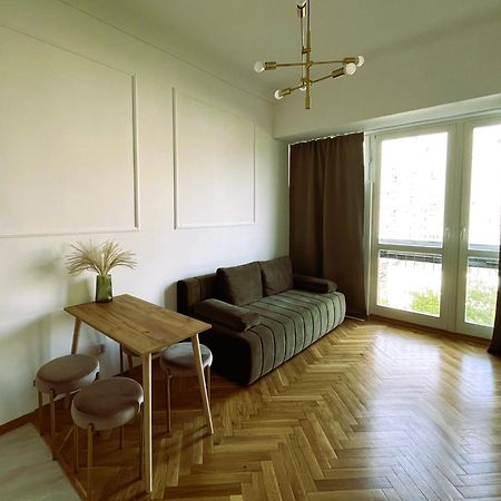 Cool Art Apartment Варшава Екстериор снимка
