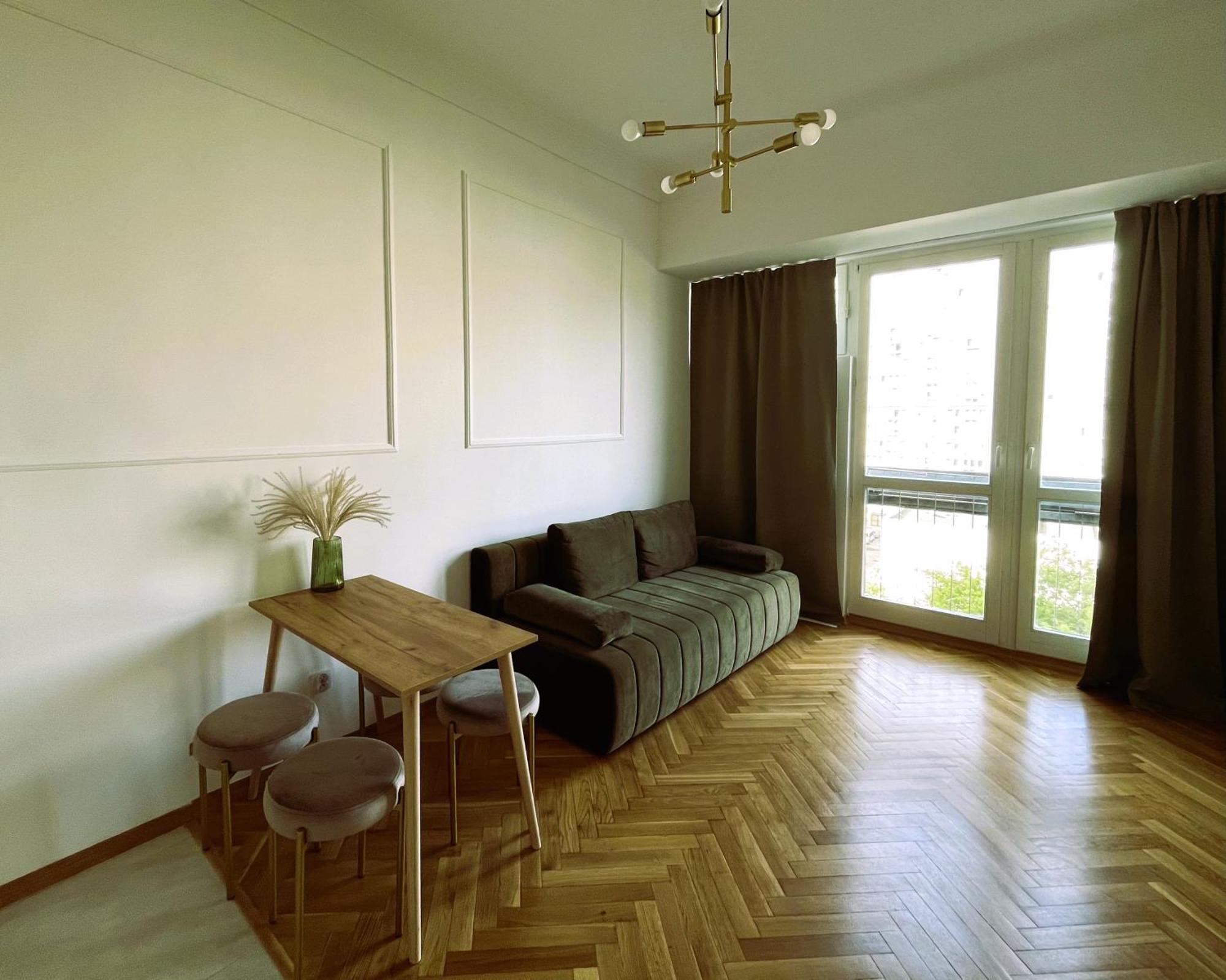 Cool Art Apartment Варшава Екстериор снимка
